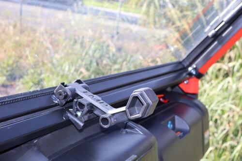 Hinging Windscreen Handle + fittings (new style)